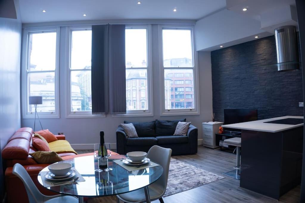 Spacious Apartment In City Centre - Free Parking Nottingham Exterior photo